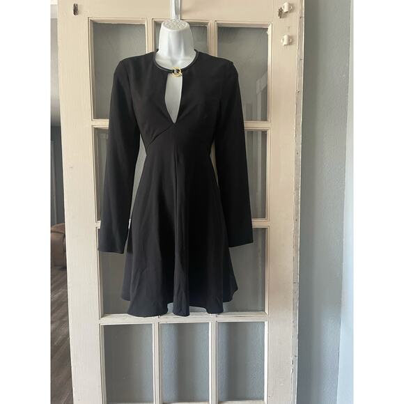 Halston‎ Heritage Long-Sleeve Turn-Lock Empire-Waist Dress - Picture 3 of 8